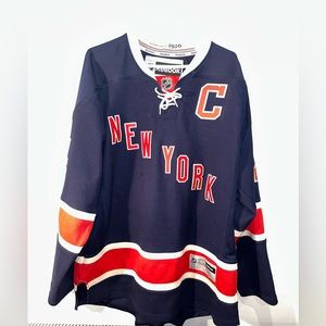 Reebok New York Ranger’s Vintage Heritage Classic Callahan Jersey. Extra Large.